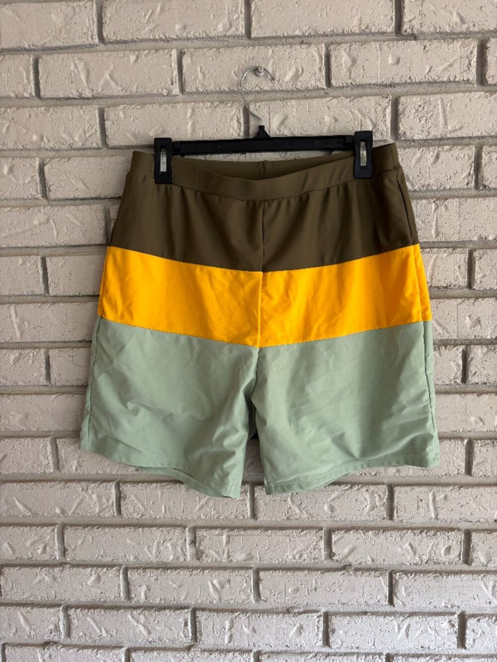Pat Pat InterFocus Inc Men's Swim Shorts Color Block Print Sz L